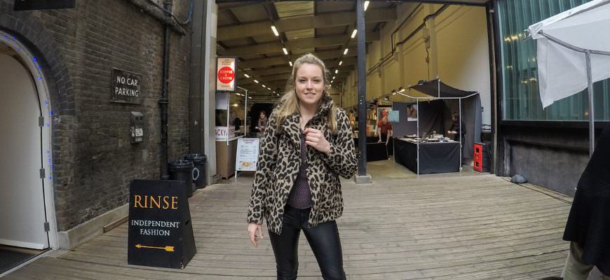 Jessey in Londen op de Briklane Market