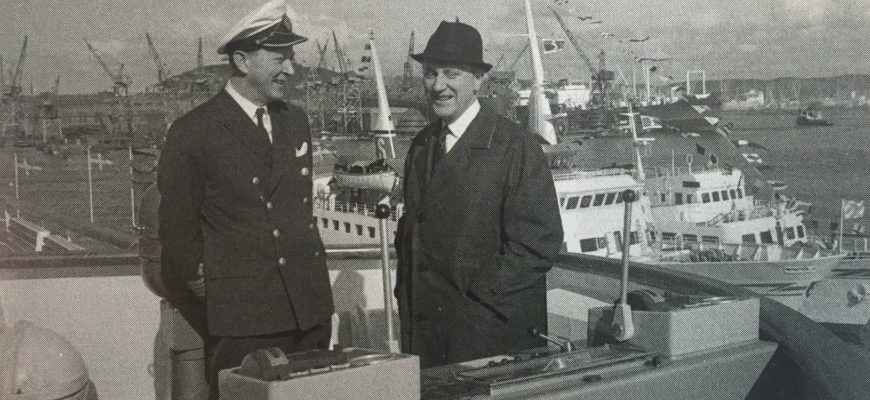 Kapitein Alan Junger en Sten A. Olsson