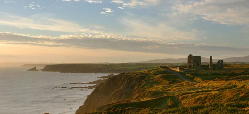 Copper Coast kustlijn in Waterford